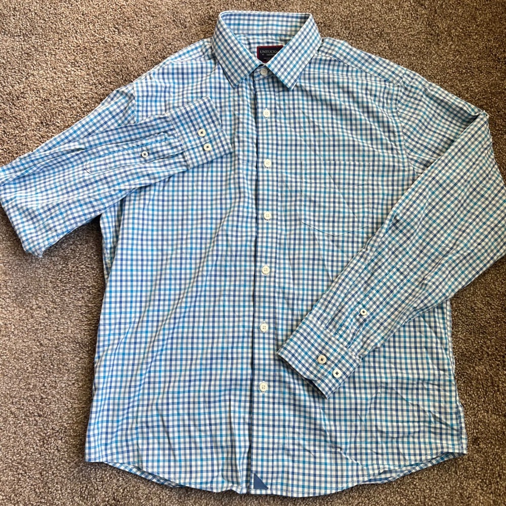 Untuckit Lehman Shirt Men's Medium Blue Gingham Nylon Button Up Long Sleeve 0595
